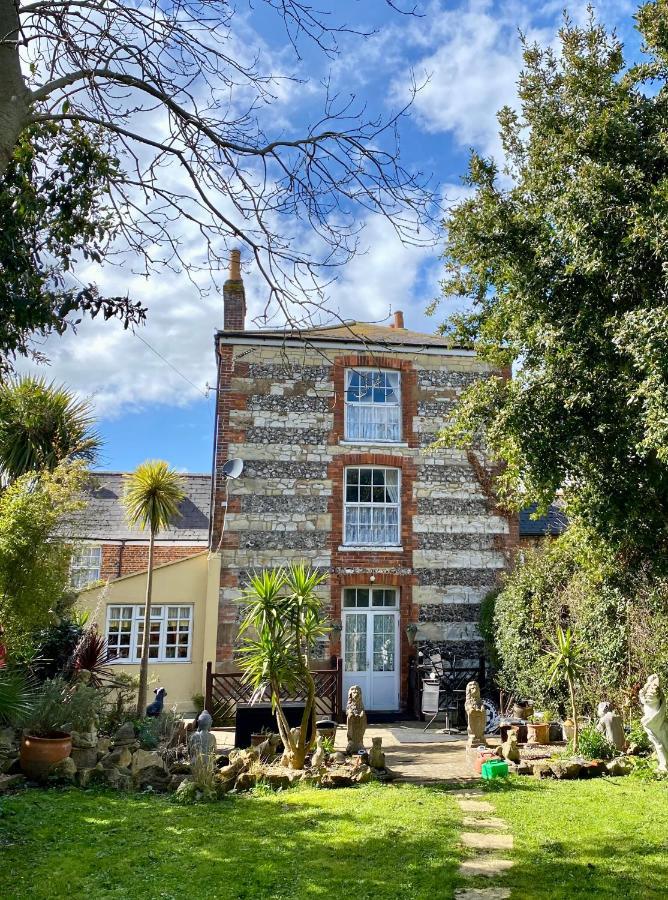 Lala Mundi Bed & Breakfast Brading Exterior photo