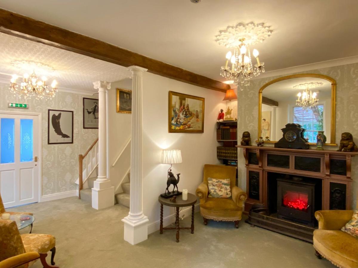 Lala Mundi Bed & Breakfast Brading Exterior photo